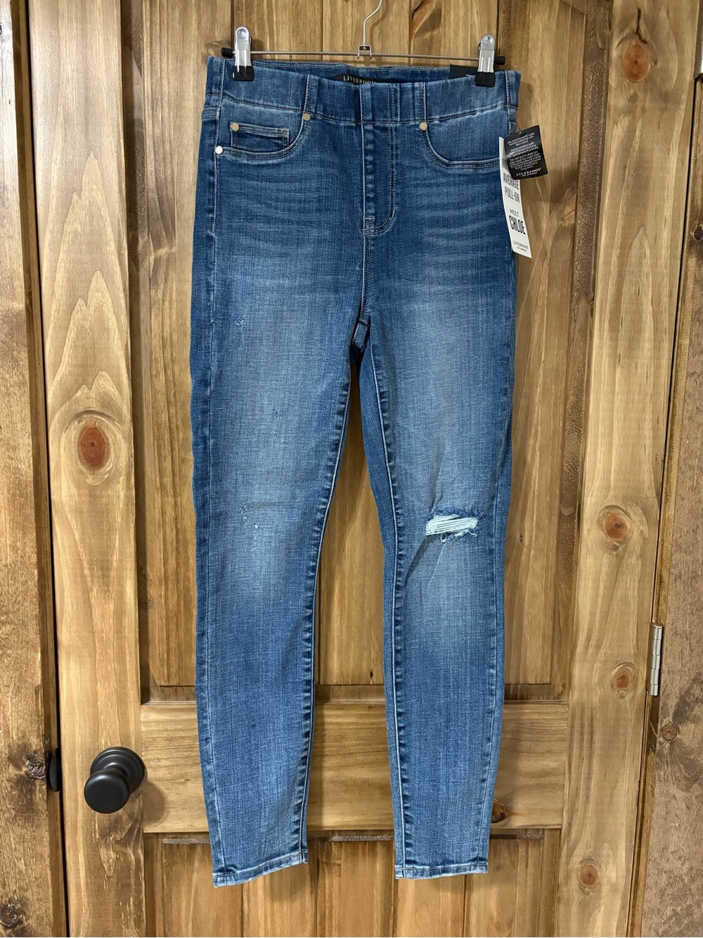NWT Liverpool the ankle skinny jeans distressed size 27